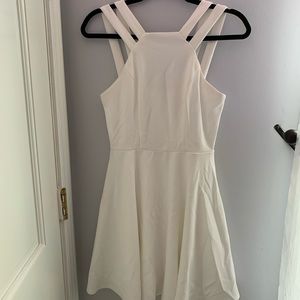 B Smart Size 7 white mini dress (worn once)